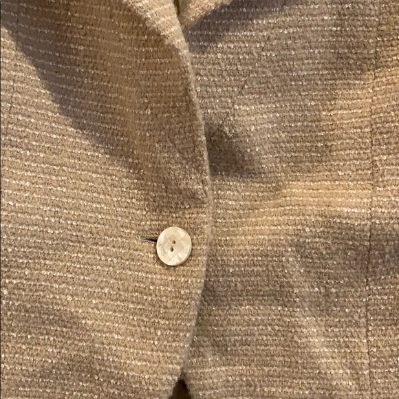 Chanel Jacket - Picture 4 of 11